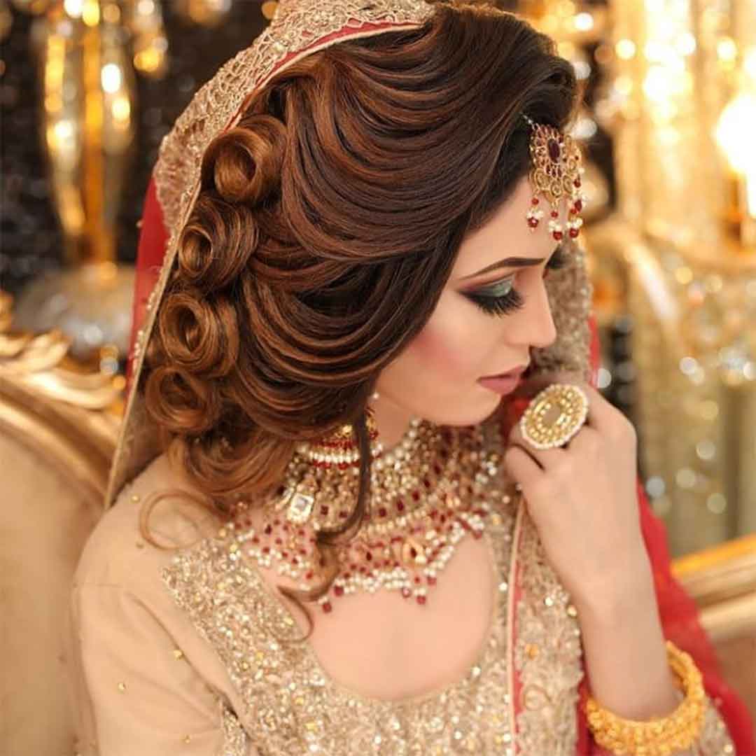 Wedding Hairdos That Wow: Perfect Styles for Every Bride and Guest