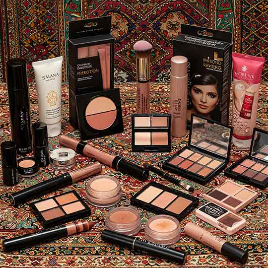 Imported vs. Local Makeup: Best for Pakistani Weather?