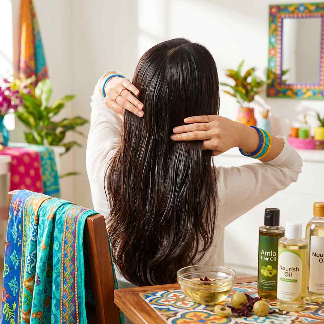 How Long Should You Leave Oil in Your Hair? Myths vs Facts
